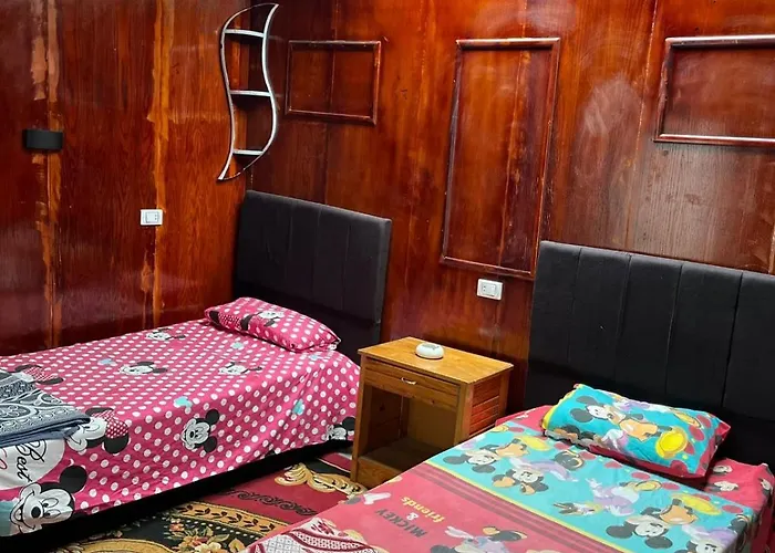 Salah Boutique Camp نويبع